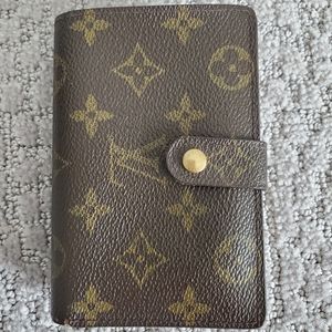 Authentic Louis Vuitton Wallet